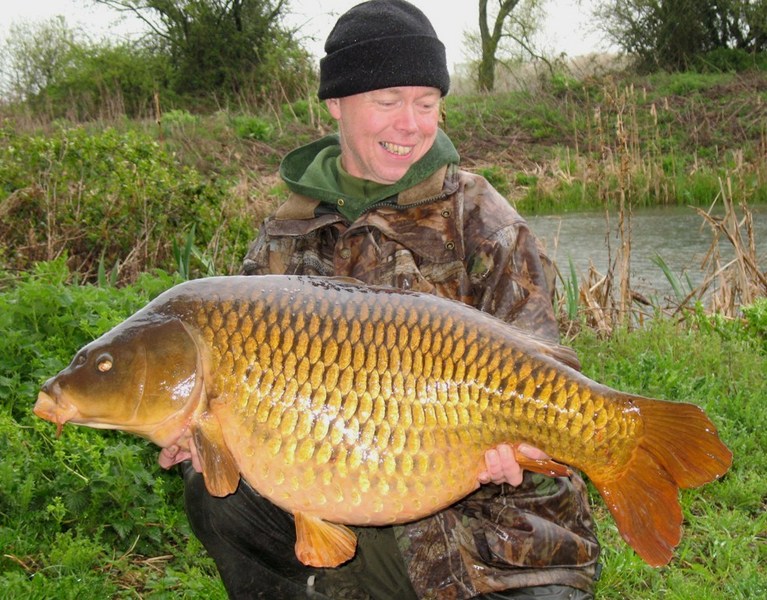 39lb 14oz - Petals